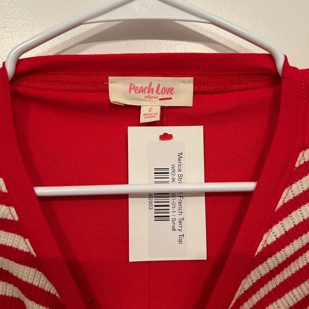 NEW PEACH LOVE USA America top in Red Sequins Size Small - Picture 3 of 6